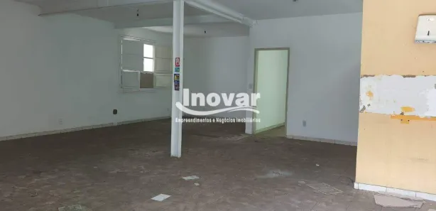 Ponto Comercial para alugar, 360m² no Santa Tereza, Belo Horizonte