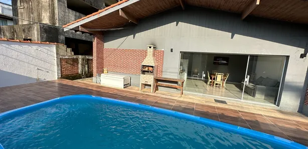 Casa com 5 Quartos à venda, 300m² no Balneário Praia do Pernambuco, Guarujá