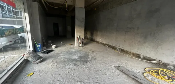 Ponto Comercial para alugar, 110m² no Tanque, Rio de Janeiro