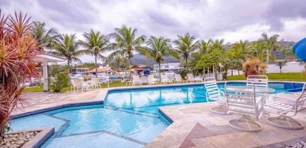 Casa de Condomínio com 5 Quartos à venda, 751m² no Balneario Praia do Perequê, Guarujá