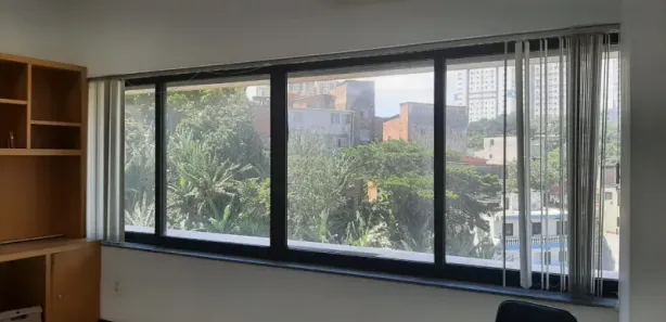 Sala Comercial à venda, 28m² no Brotas, Salvador