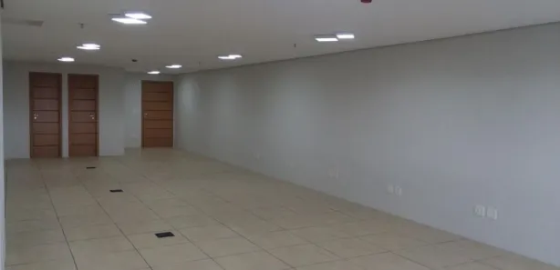 Sala Comercial para alugar, 94m² no Centro, Santos