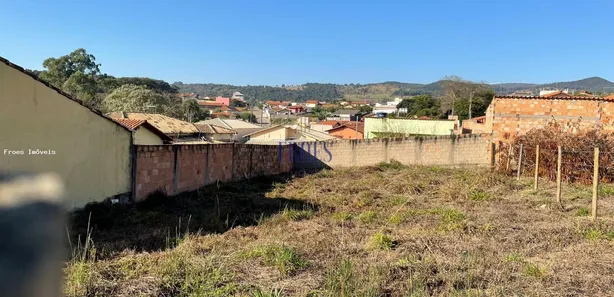 Lote/Terreno à venda, 360m² no Suzana, Florestal