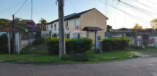 Sobrado com 2 Quartos à venda, 73m² no Viamópolis, Viamão