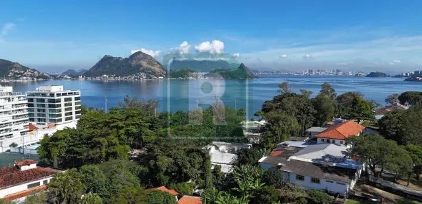 Cobertura com 4 Quartos para alugar, 180m² no São Francisco, Niterói