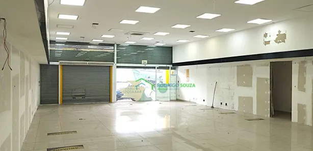 Ponto Comercial para alugar, 300m² no Vila Silva Ribeiro, Carapicuíba