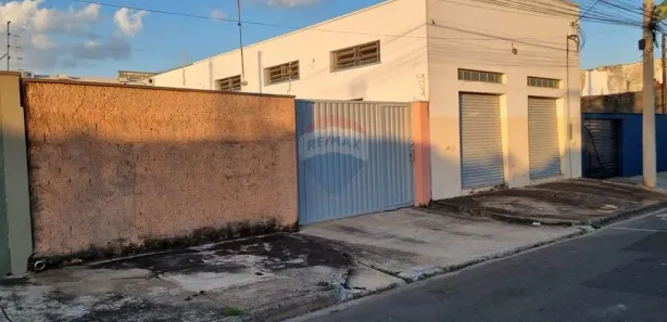 Imóvel Comercial para alugar, 240m² no Jardim Guaçuano, Mogi Guaçu