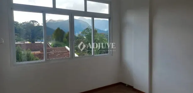 Apartamento com 2 Quartos para venda ou aluguel, 69m² no Duchas, Petrópolis