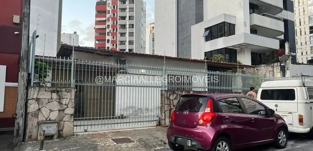 Ponto Comercial com 3 Quartos à venda, 240m² no Jardim Apipema, Salvador
