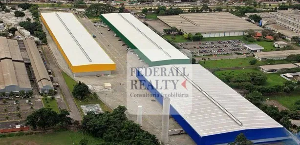 Galpão/Depósito/Armazém para alugar, 1786m² no Taquara, Rio de Janeiro