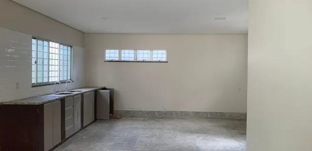 Sobrado com 5 Quartos à venda, 188m² no Parque 10 de Novembro, Manaus