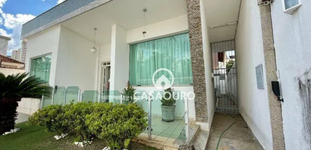 Casa com 7 Quartos à venda, 400m² no São Lucas, Belo Horizonte