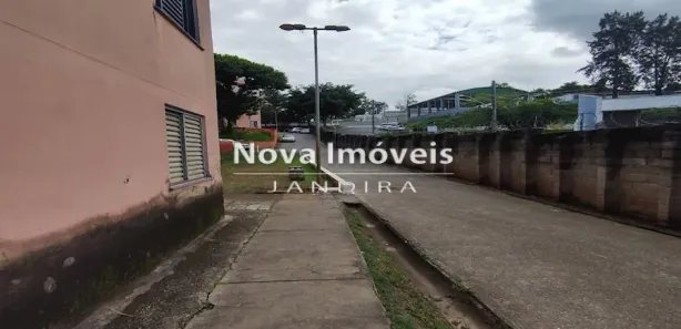 Apartamento com 2 Quartos para alugar, 64m² no Vila Eunice, Jandira