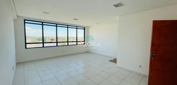 Sala Comercial para alugar, 35m² no Mathias Velho, Canoas