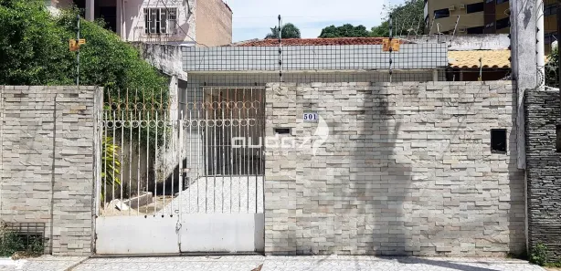 Casa com 3 Quartos à venda, 252m² no Petrópolis, Natal