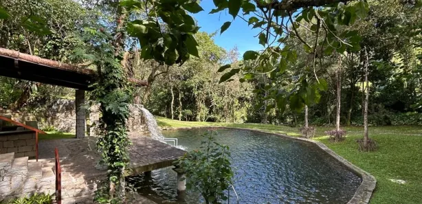 Casa com 5 Quartos para alugar, 659m² no Aldeia Velha, Silva Jardim