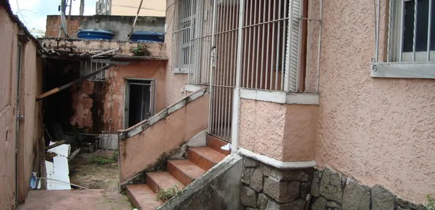 Imóvel Comercial com 3 Quartos para alugar, 10m² no Centro, Nova Iguaçu