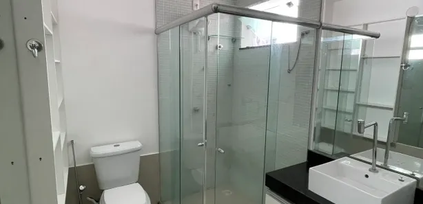 Casa de Condomínio com 4 Quartos para alugar, 250m² no Flores, Manaus