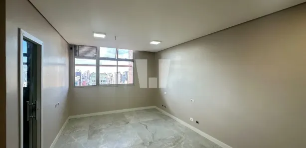 Sala Comercial para alugar, 28m² no Santo Antônio, Belo Horizonte