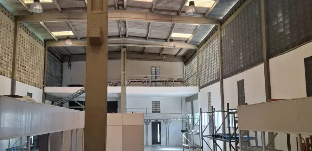 Galpão/Depósito/Armazém para alugar, 500m² no Recreio Ipitanga, Lauro de Freitas
