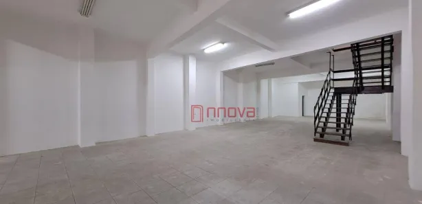 Ponto Comercial para venda ou aluguel, 650m² no Mares, Salvador