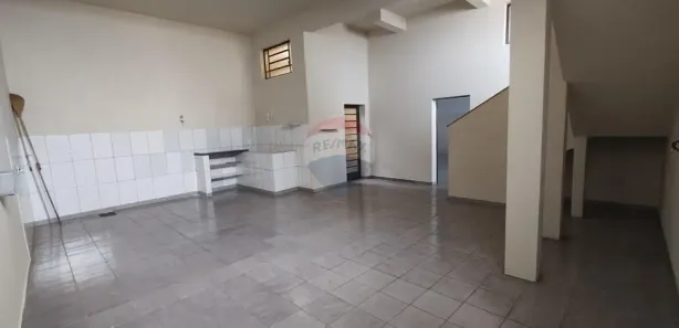 Ponto Comercial para alugar, 300m² no Jardim Itacolomi, Mogi Guaçu