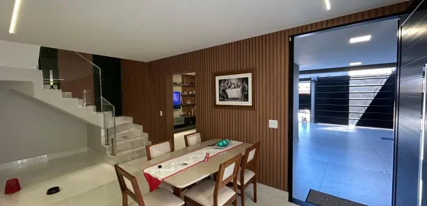 Sobrado com 4 Quartos à venda, 145m² no Ceilândia Sul, Brasília