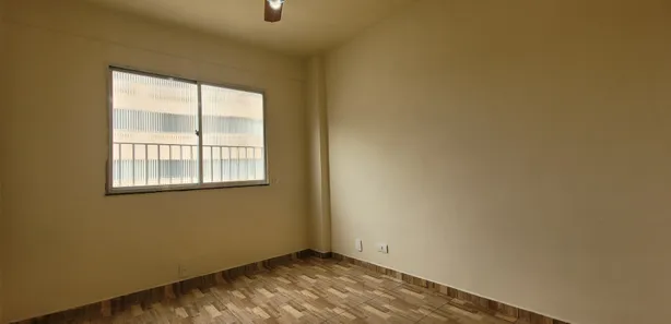 Apartamento com 2 Quartos para alugar, 65m² no Tanque, Rio de Janeiro