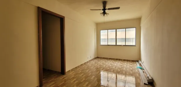 Apartamento com 2 Quartos para alugar, 65m² no Tanque, Rio de Janeiro