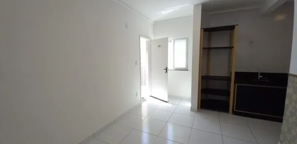 Apartamento com 2 Quartos para alugar, 10m² no Suíça, Aracaju