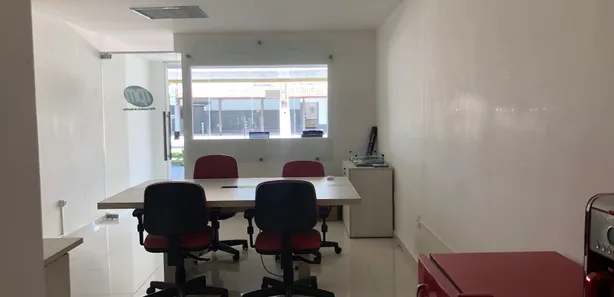 Sala Comercial para alugar, 42m² no Ponta Negra, Natal