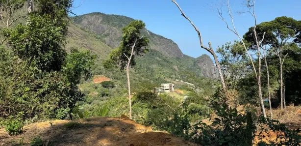 Lote/Terreno à venda, 2400m² no Buenos Aires, Guarapari
