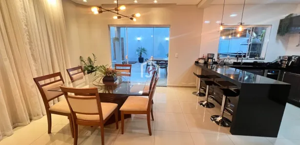 Casa de Condomínio com 3 Quartos à venda, 230m² no Parque São Cristóvão, Taubaté