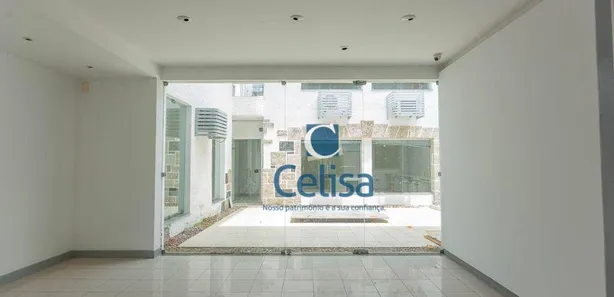 Imóvel Comercial com 21 Quartos para venda ou aluguel, 600m² no Urca, Rio de Janeiro