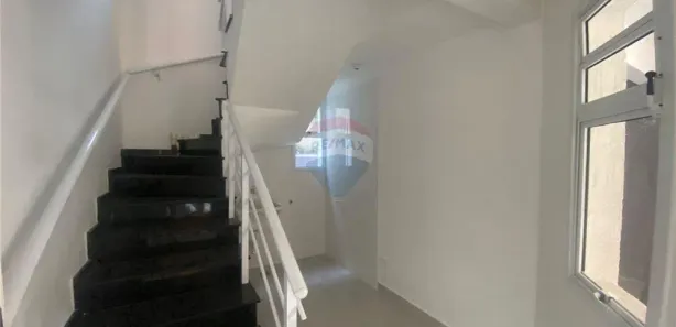 Sobrado com 2 Quartos à venda, 94m² no Vila Santa Rosa, Guarujá