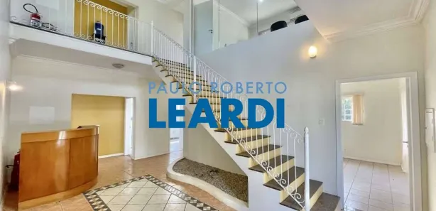 Ponto Comercial à venda, 229m² no Granja Viana II, Cotia
