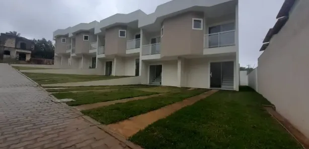 Casa com 2 Quartos para alugar, 85m² no XV de Novembro, Araruama