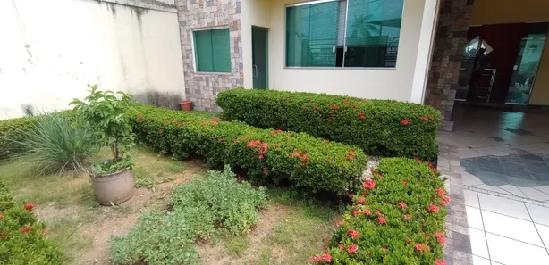 Casa com 4 Quartos à venda, 360m² no Compensa, Manaus