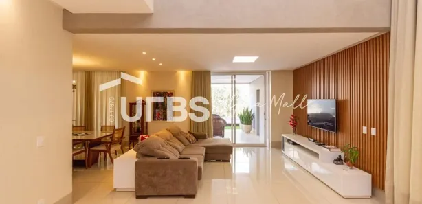 Casa de Condomínio com 3 Quartos à venda, 365m² no Jardins Verona, Goiânia