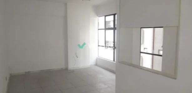 Sala Comercial para alugar, 25m² no Santa Efigênia, Belo Horizonte