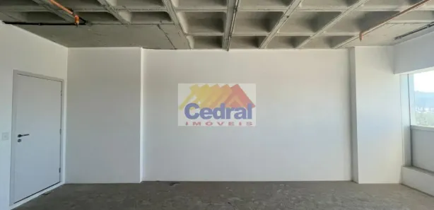 Sala Comercial à venda, 37m² no Vila Mogilar, Mogi das Cruzes