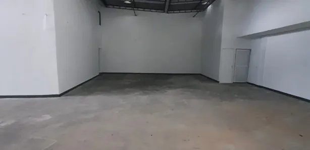 Galpão/Depósito/Armazém à venda, 700m² no Taquara, Rio de Janeiro