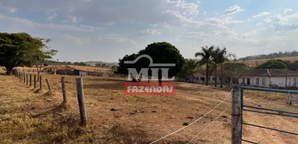 Fazenda/Sítio à venda, 500m² no Área Rural de Inhumas, Inhumas