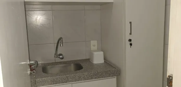 Sala Comercial para alugar, 55m² no Boa Vista, Recife