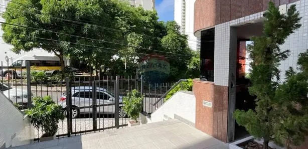 Apartamento com 4 Quartos para alugar, 197m² no Pituba, Salvador