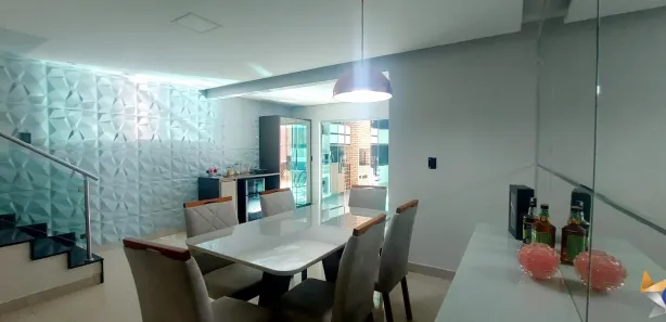 Sobrado com 4 Quartos à venda, 254m² no Taguatinga Norte, Brasília