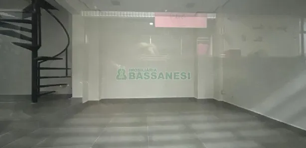 Ponto Comercial à venda, 60m² no Centro, Caxias do Sul