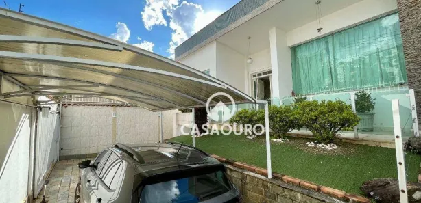 Casa com 7 Quartos à venda, 400m² no São Lucas, Belo Horizonte