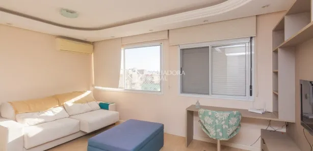 Apartamento com 2 Quartos para alugar, 65m² no Partenon, Porto Alegre