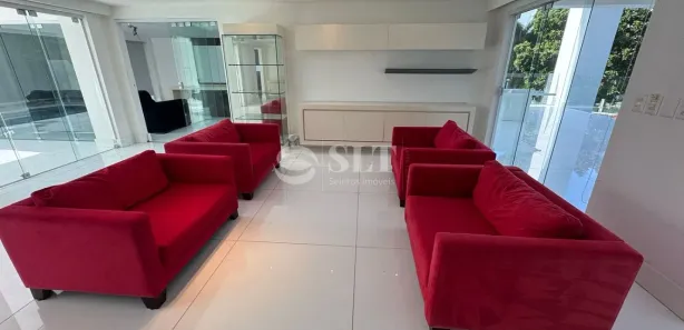 Casa de Condomínio com 5 Quartos para venda ou aluguel, 680m² no Candelária, Natal